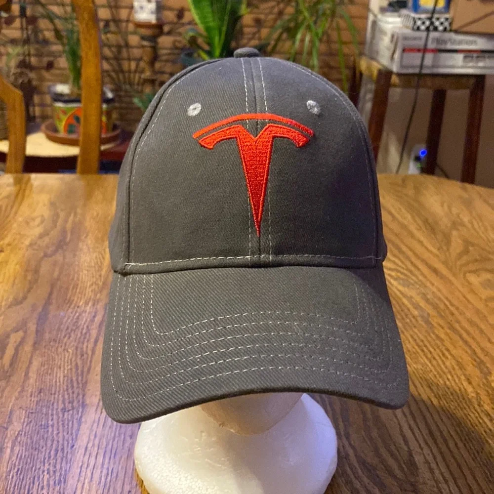 Tesla Hat. NWOT - Picture 1 of 9